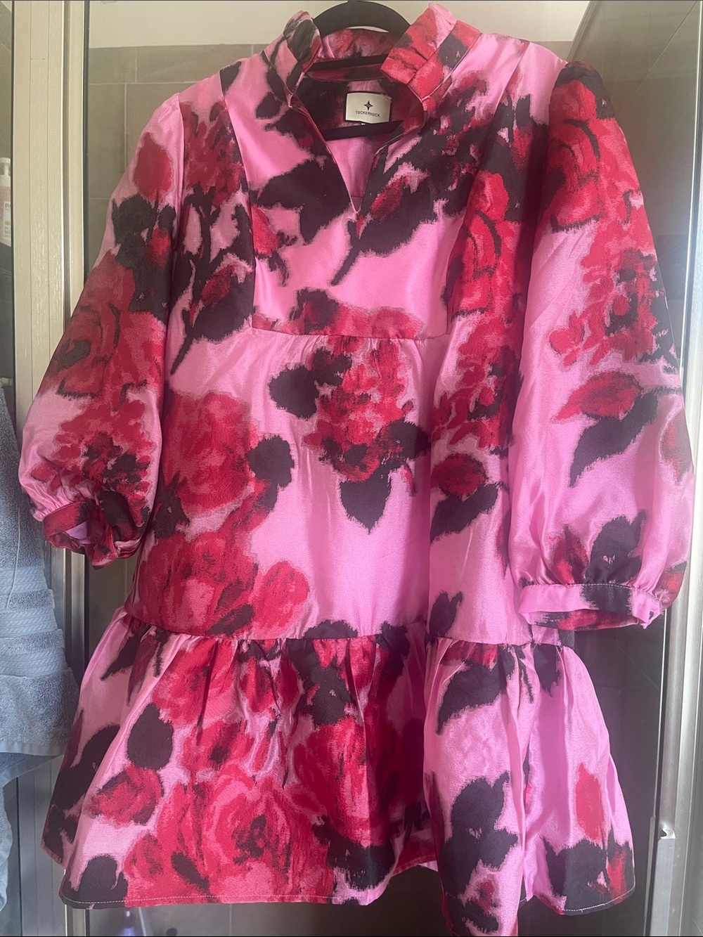 Tuckernuck Pink and Red Floral Puff-Sleeve Tunic